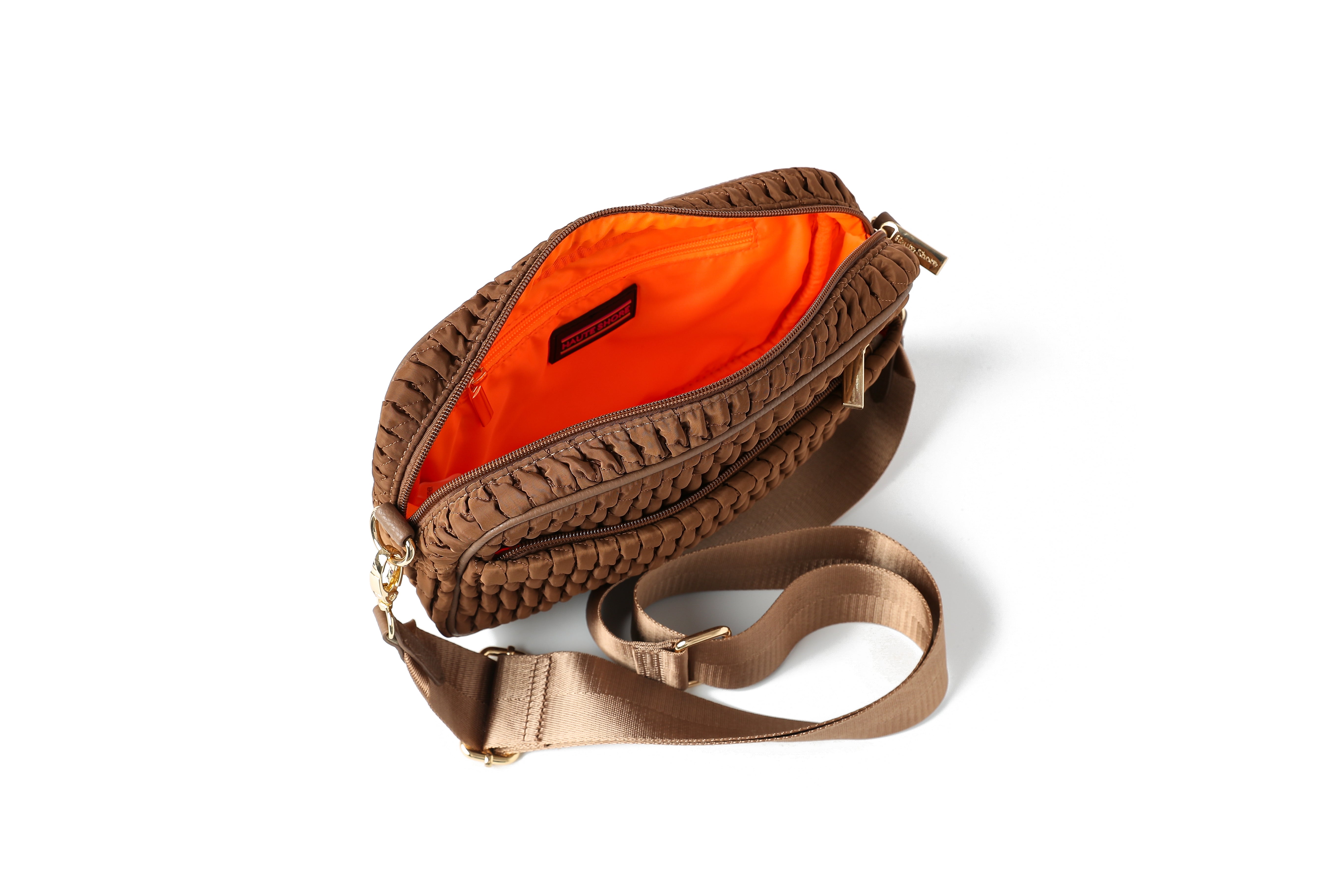 Noa Walnut Cargo Camera