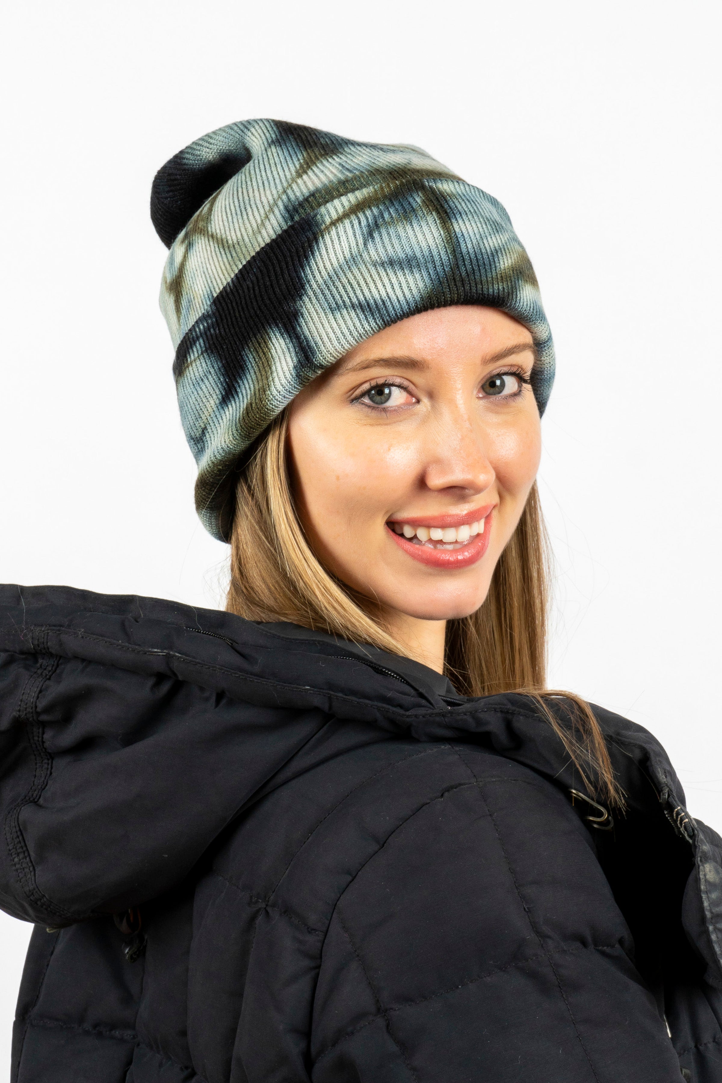 tahoe beanie army/black