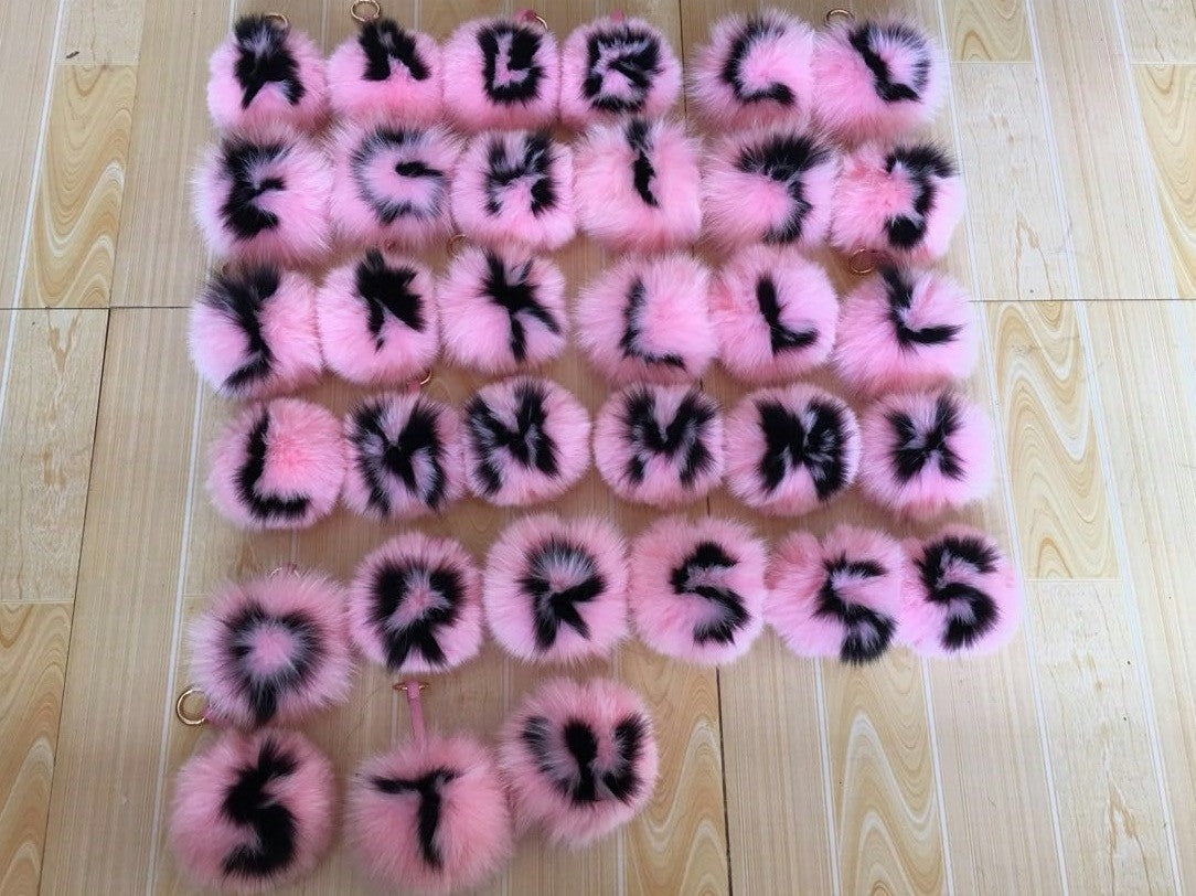 wholesale initial pom pom
