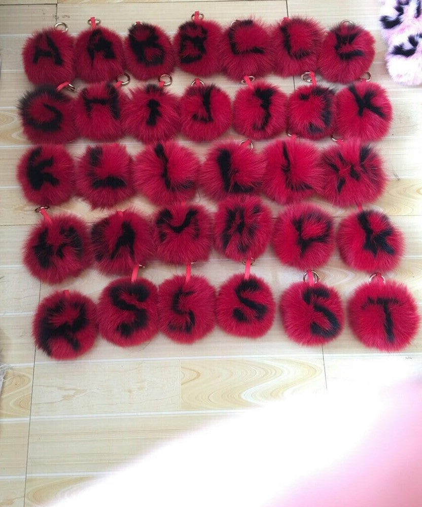 wholesale initial pom pom